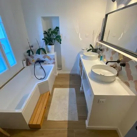 Ferienhaus Maison En Campagne Aixoise